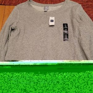 NWT Gap Fit Grey Cropped Sweater